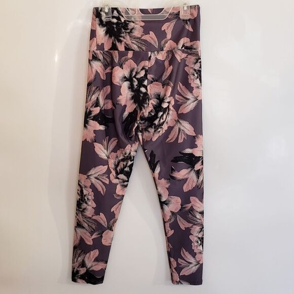 Onzie Floral Leggings - Picture 2 of 11